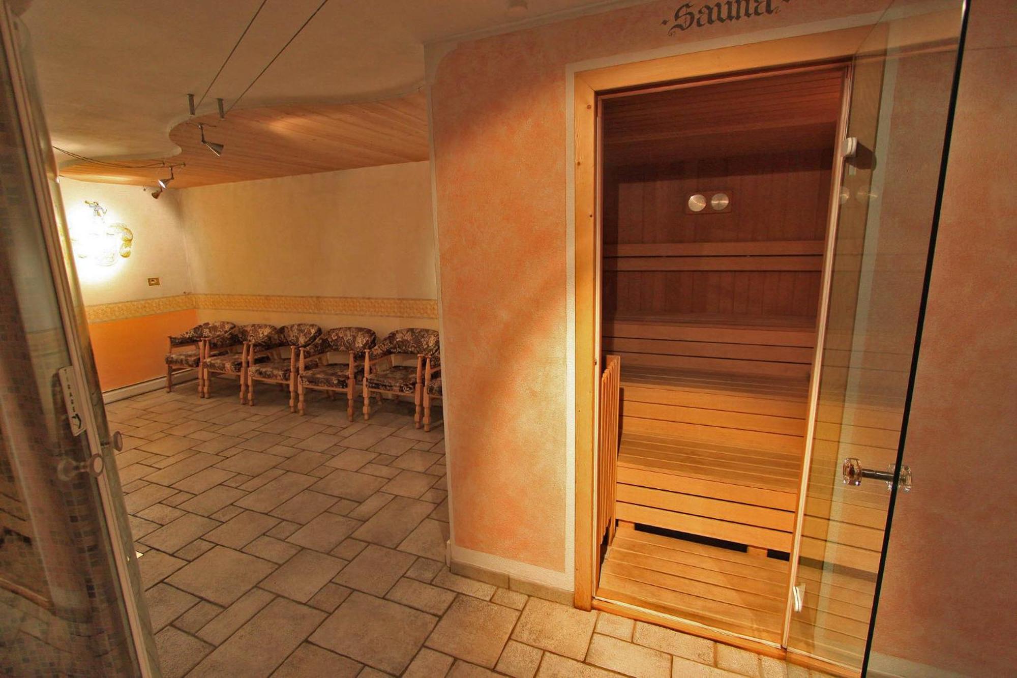 Hotel San Giovanni Виго-ди-Фасса Экстерьер фото